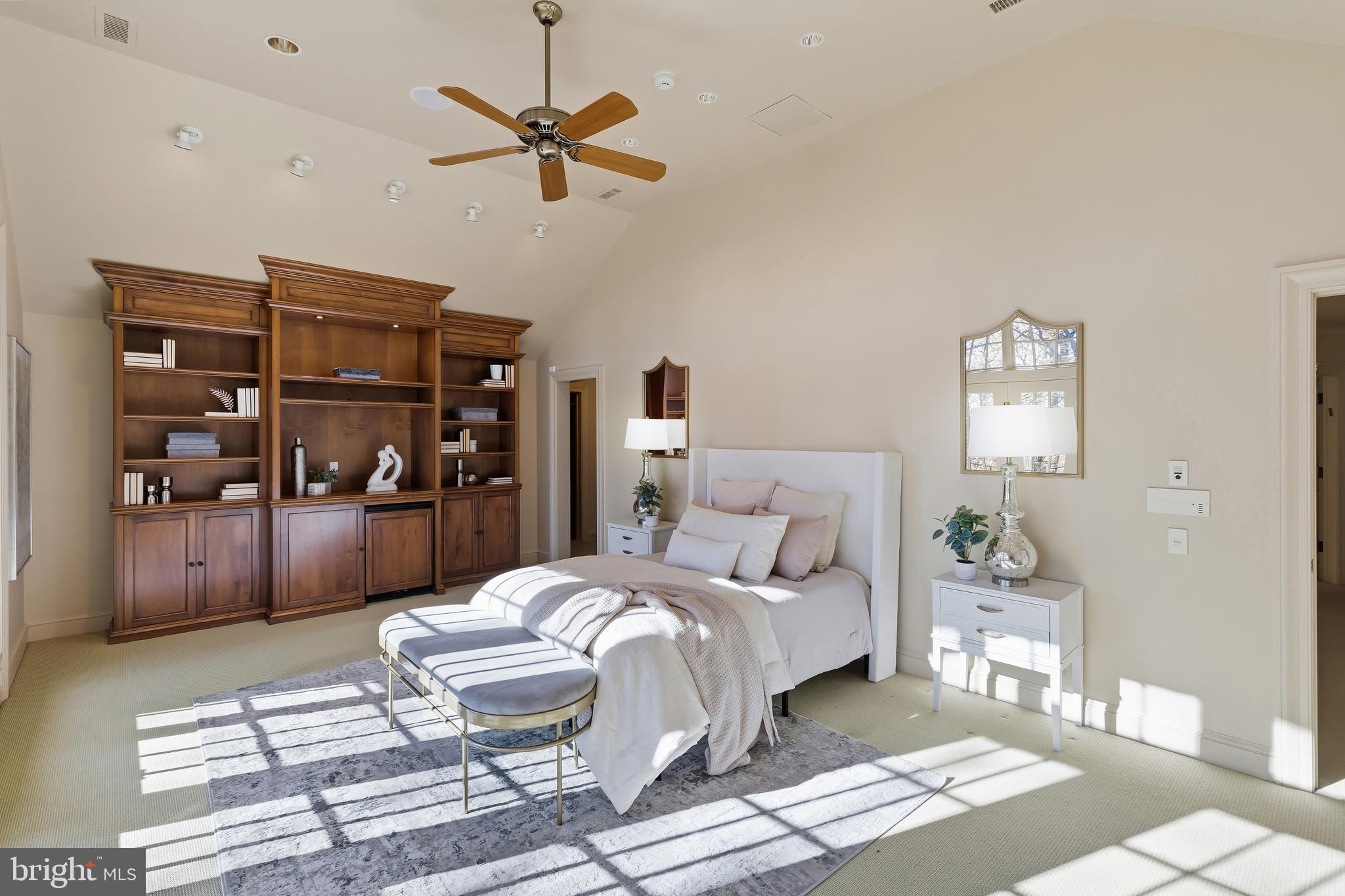 CAVES VALLEY GOLF CLUB - Residential