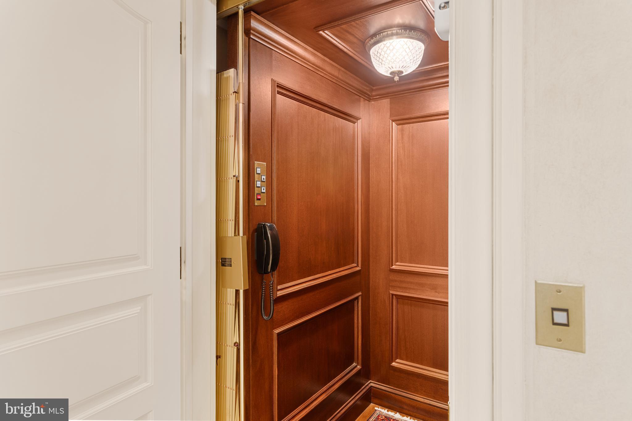 CAVES VALLEY GOLF CLUB - Residential