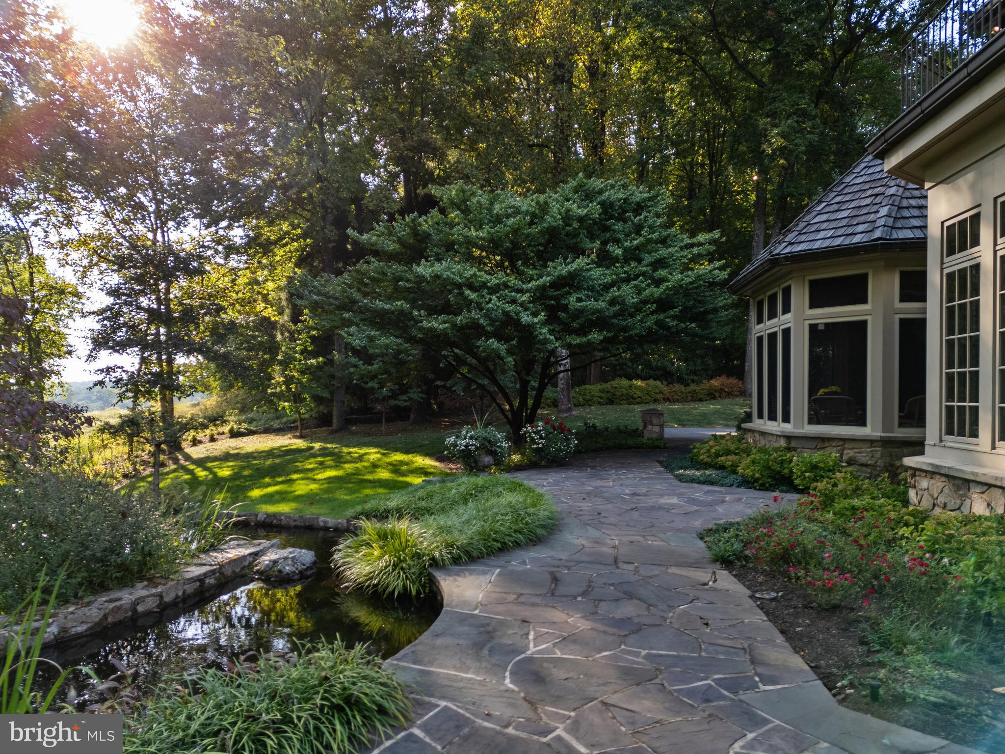 CAVES VALLEY GOLF CLUB - Residential