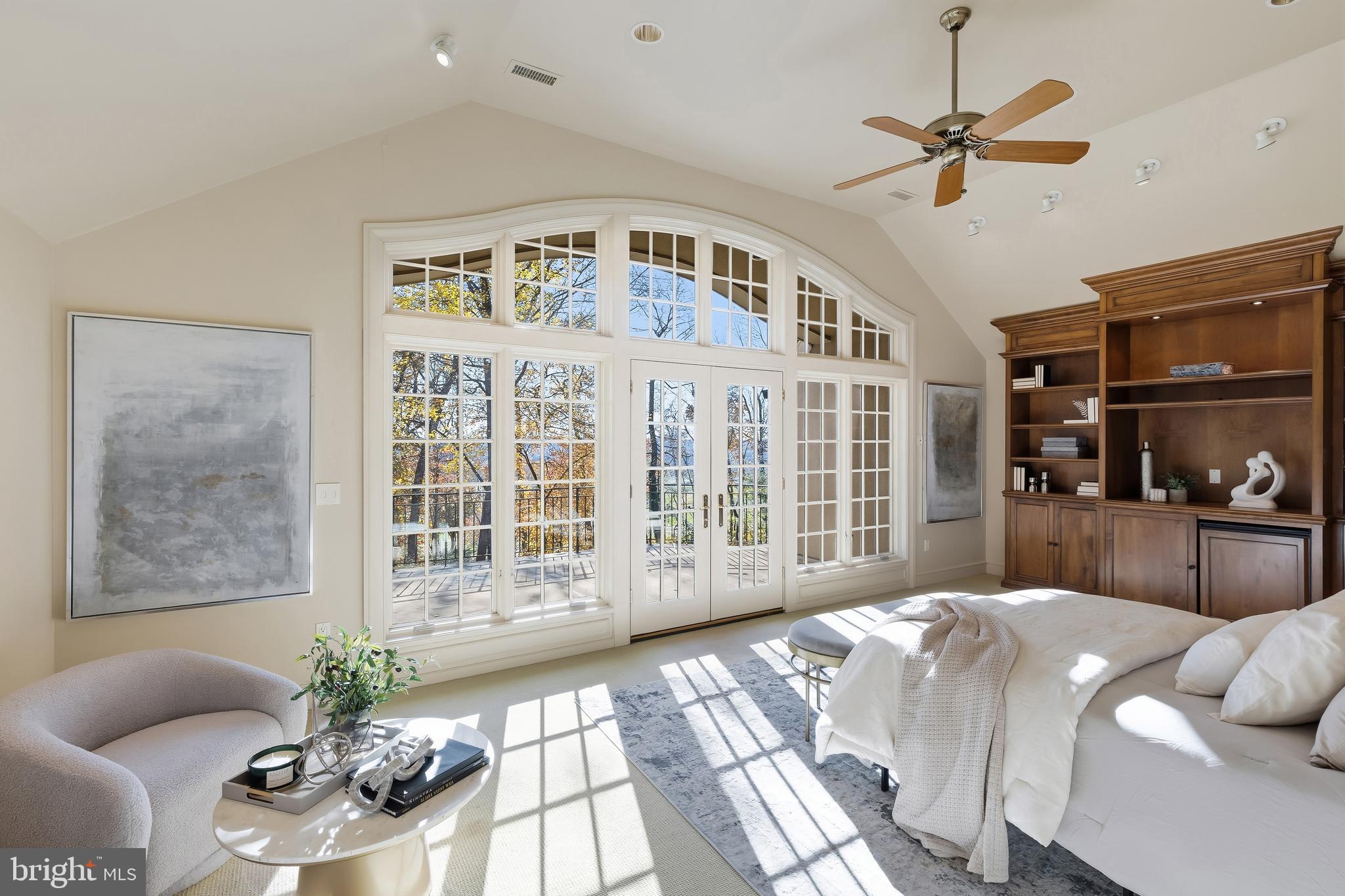 CAVES VALLEY GOLF CLUB - Residential