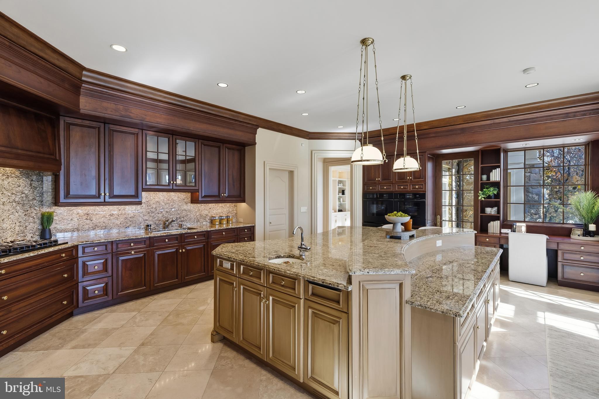 CAVES VALLEY GOLF CLUB - Residential