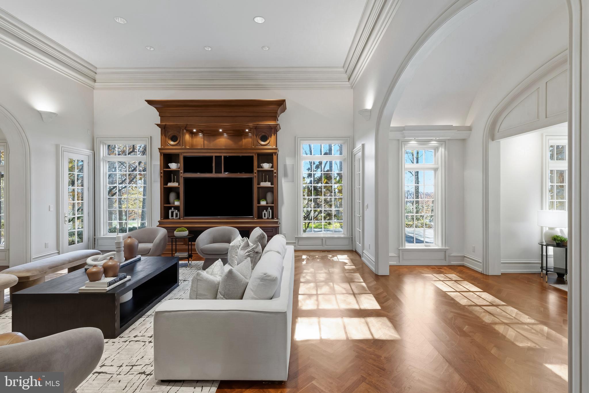 CAVES VALLEY GOLF CLUB - Residential