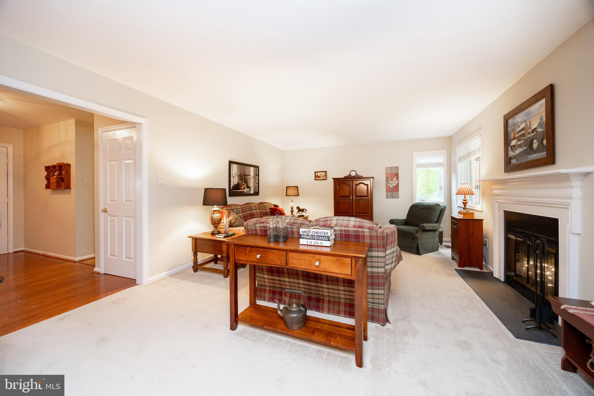 469 EATON WAY