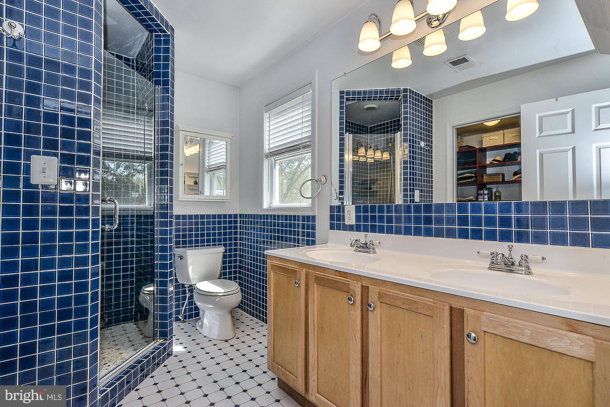 SUNNY VIEW - Residential