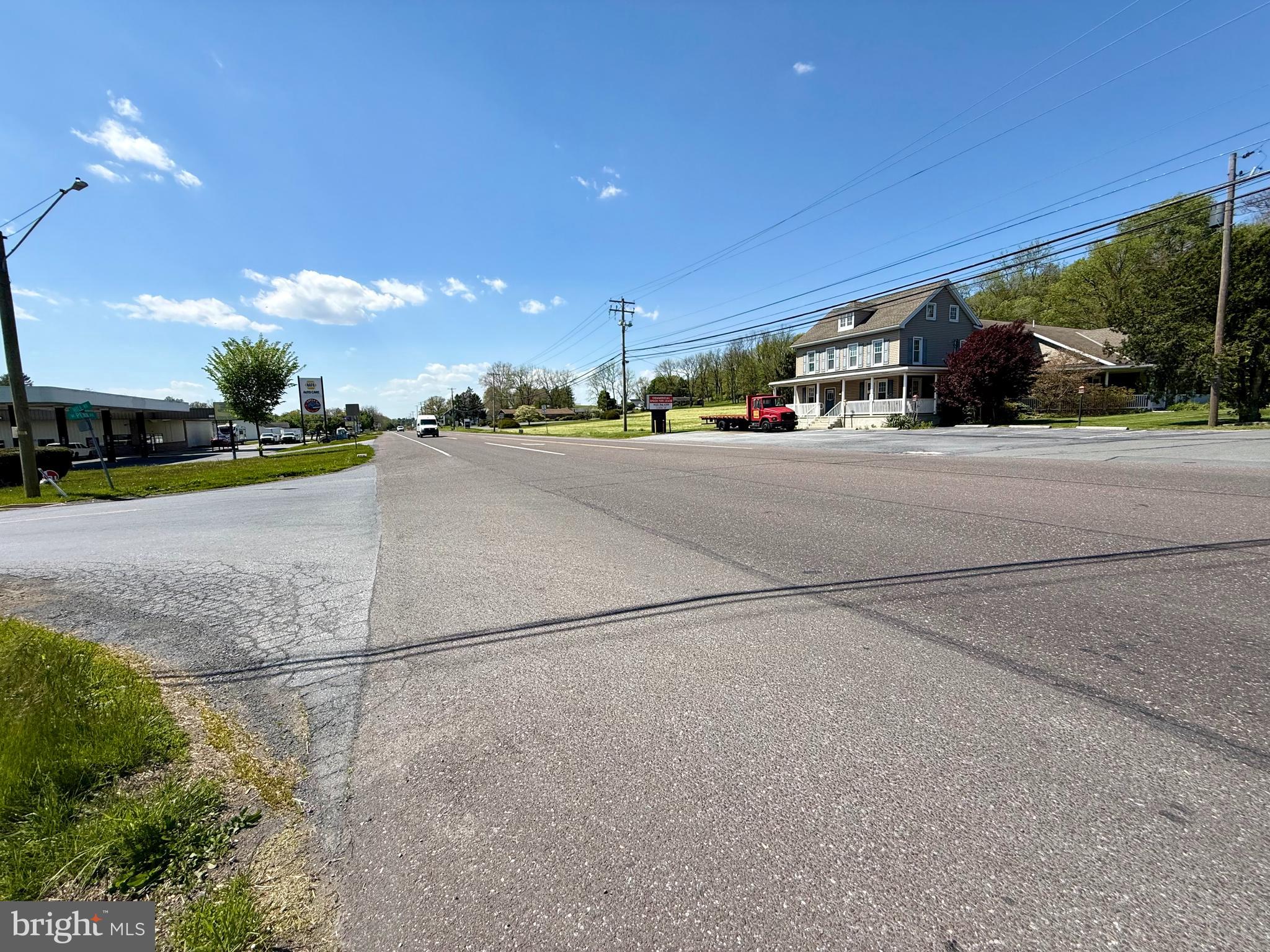 469 HILL ROAD