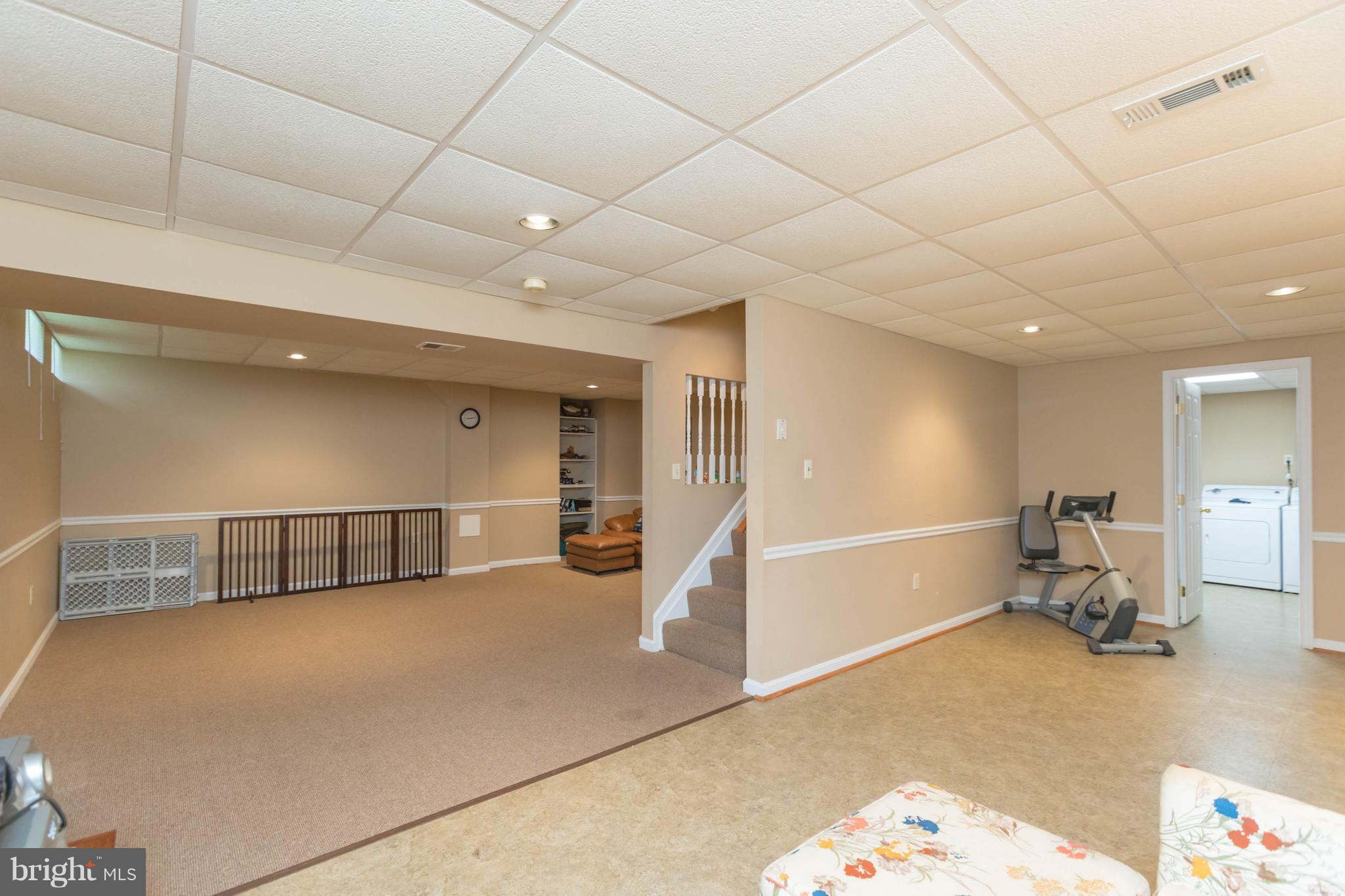 WHITE HALL FOREST PLAT 5 - Residential