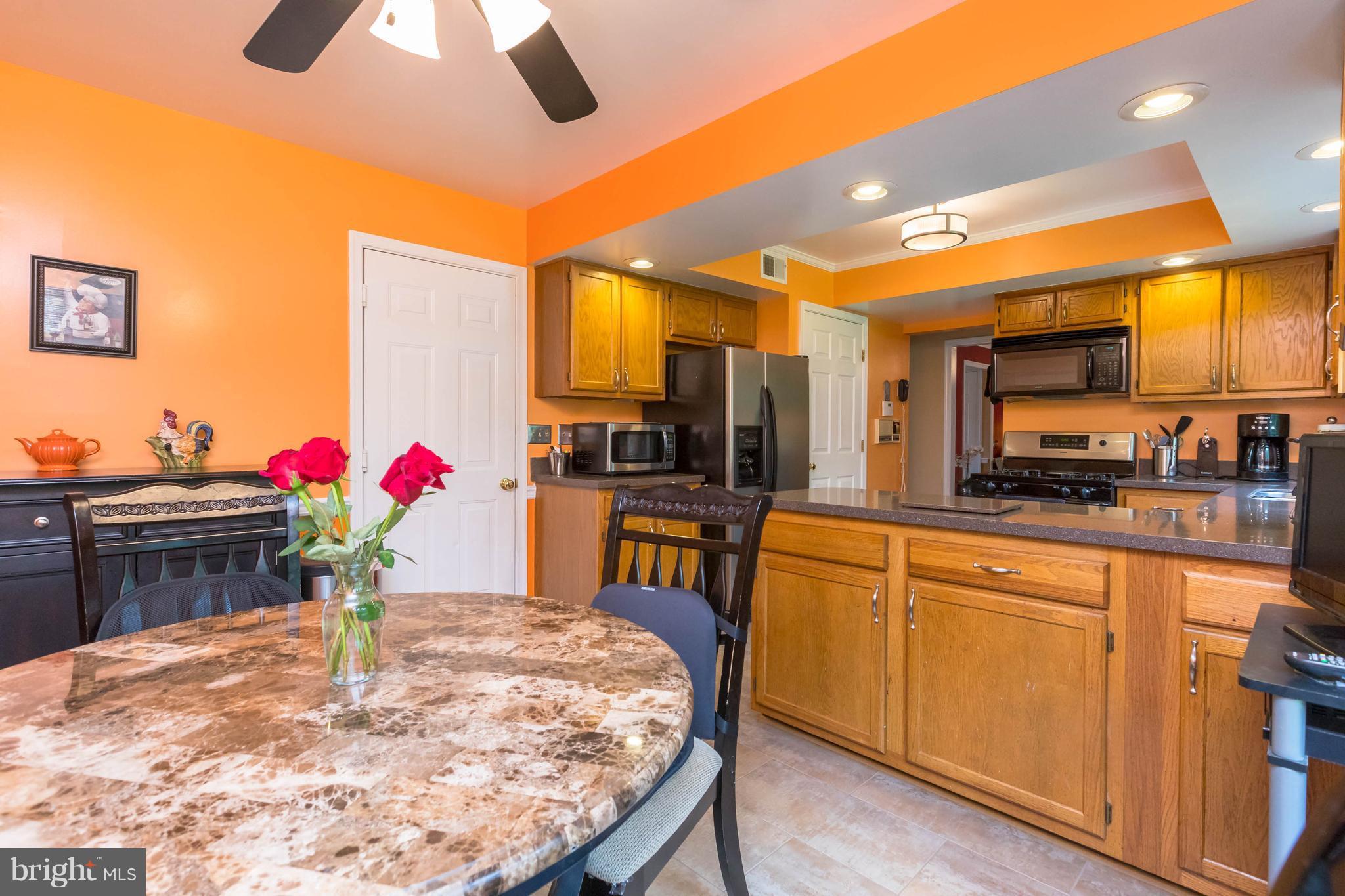 WHITE HALL FOREST PLAT 5 - Residential