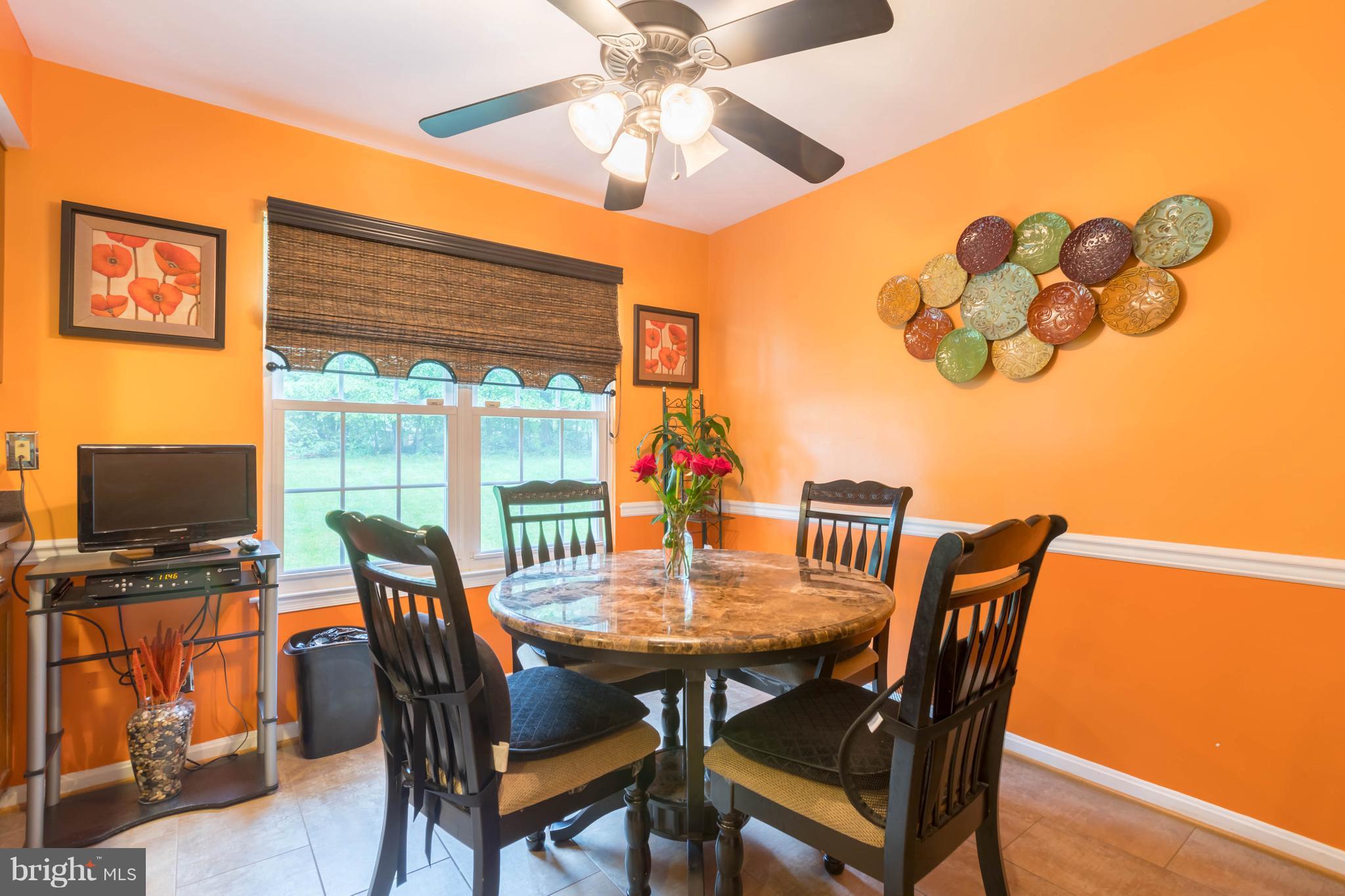 WHITE HALL FOREST PLAT 5 - Residential