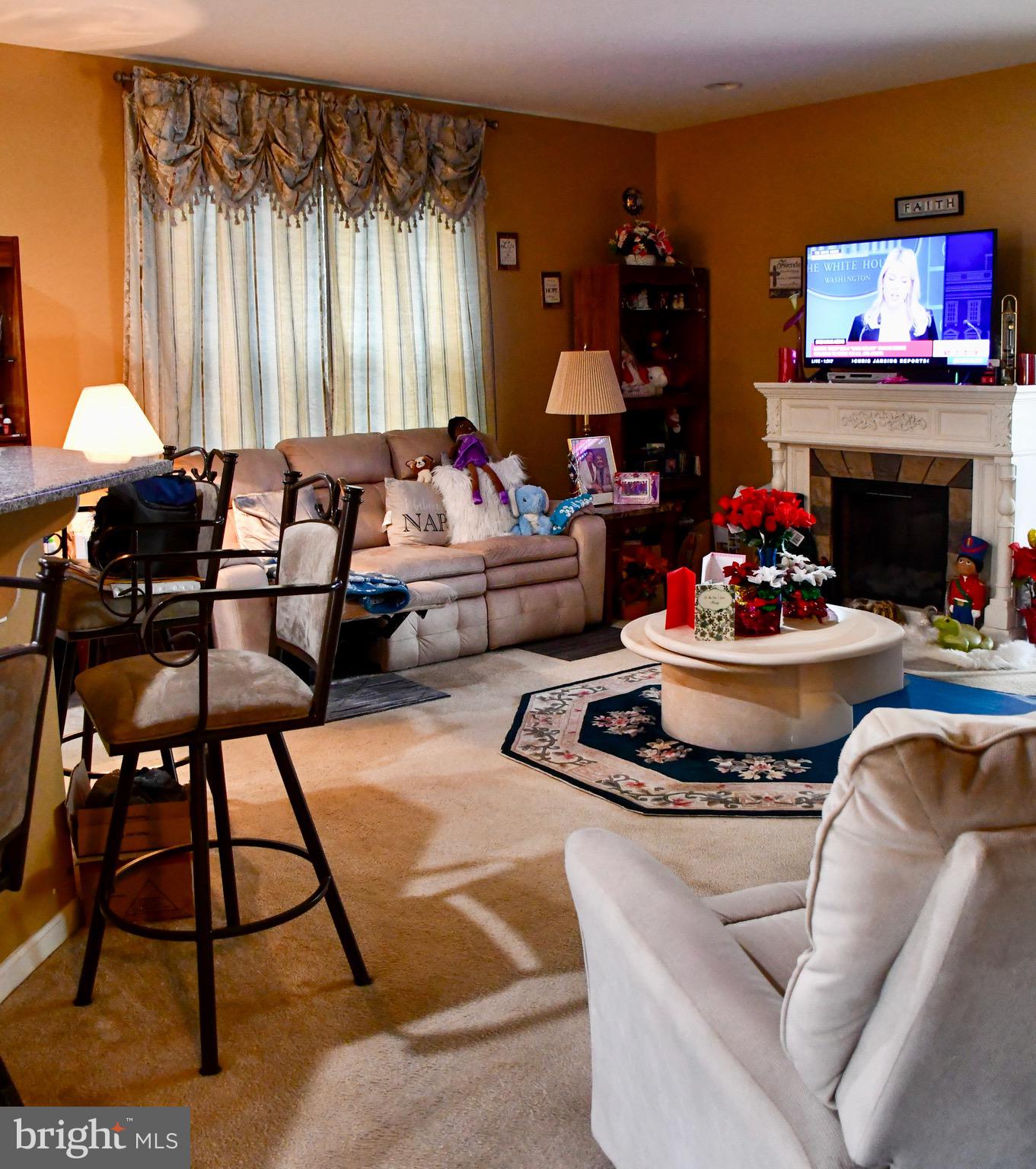 SPRING MEADOW - Residential