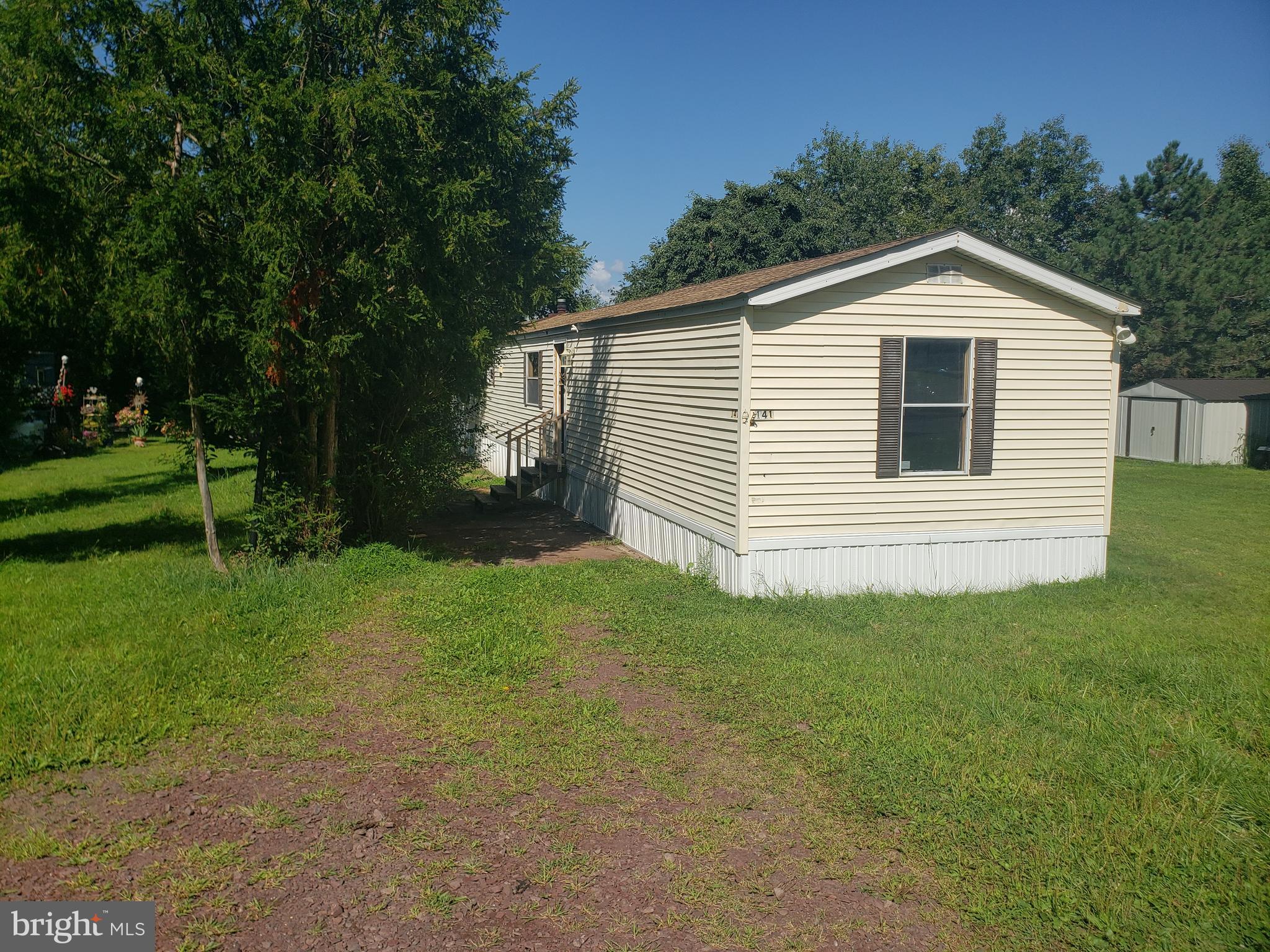This 3 Bedroom 2 Bath Mobile Home is located in a Family Friendly All Age Community in Exeter, Pennsylvania
This mobile home is being sold with seller financing on our rent to own “No Banks Needed” Program.
Rent To Own Program Requirements:
- Down Payment: $25,000 desired, but negotiable
- Lot Rent: $455
- Credit Score: 650 Desired. We can make some exceptions for lower credit scores on a case by case basis
Frequently Asked Questions:
- My credit score is 550 will I get accepted?
Possibly. connect and we can discuss your financial situation to see if you are likely to get approved by the park
- What is your pet policy?
No aggressive breeds or dogs over 65lbs
- Where is the home located?
