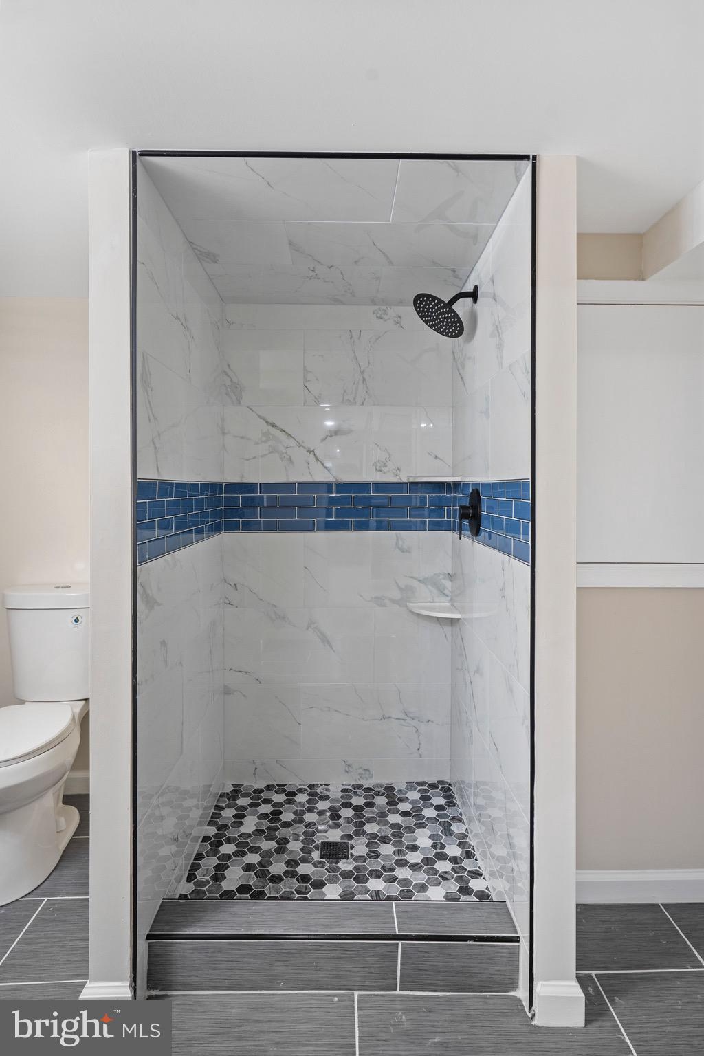 WAVERLY - Residential