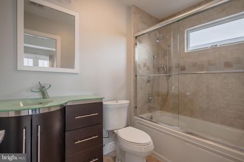 Tiny photo for 27 W Mohawk Drive, TUCKERTON, NJ 08087 (MLS # NJOC2040110)