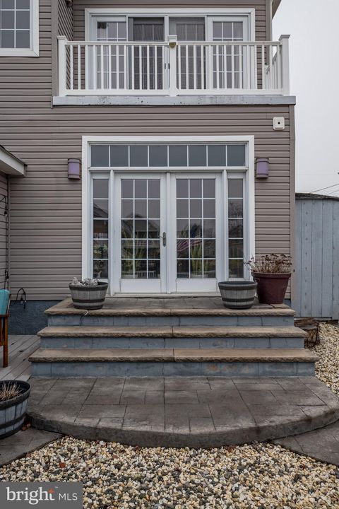 Tiny photo for 27 W Mohawk Drive, TUCKERTON, NJ 08087 (MLS # NJOC2040110)
