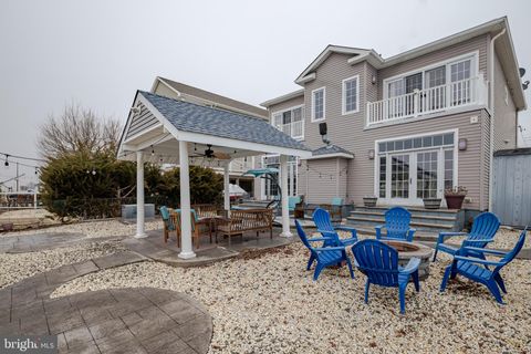 Tiny photo for 27 W Mohawk Drive, TUCKERTON, NJ 08087 (MLS # NJOC2040110)