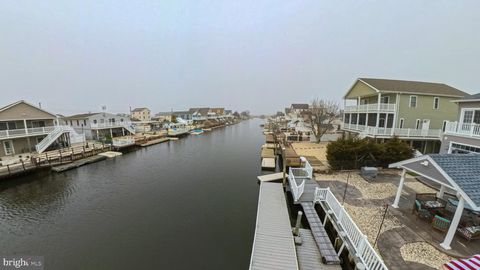 Tiny photo for 27 W Mohawk Drive, TUCKERTON, NJ 08087 (MLS # NJOC2040110)
