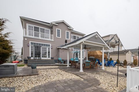Tiny photo for 27 W Mohawk Drive, TUCKERTON, NJ 08087 (MLS # NJOC2040110)