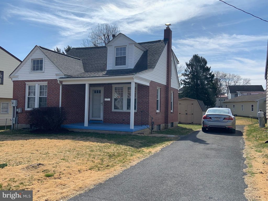 Photo of 41 ROBERT RD, EPHRATA, PA 17522 (MLS # PALA2032530)