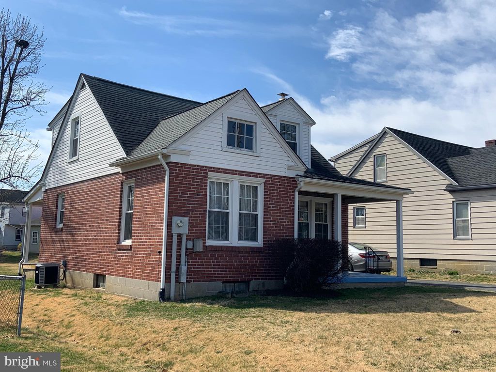 Photo of 41 ROBERT RD, EPHRATA, PA 17522 (MLS # PALA2032530)