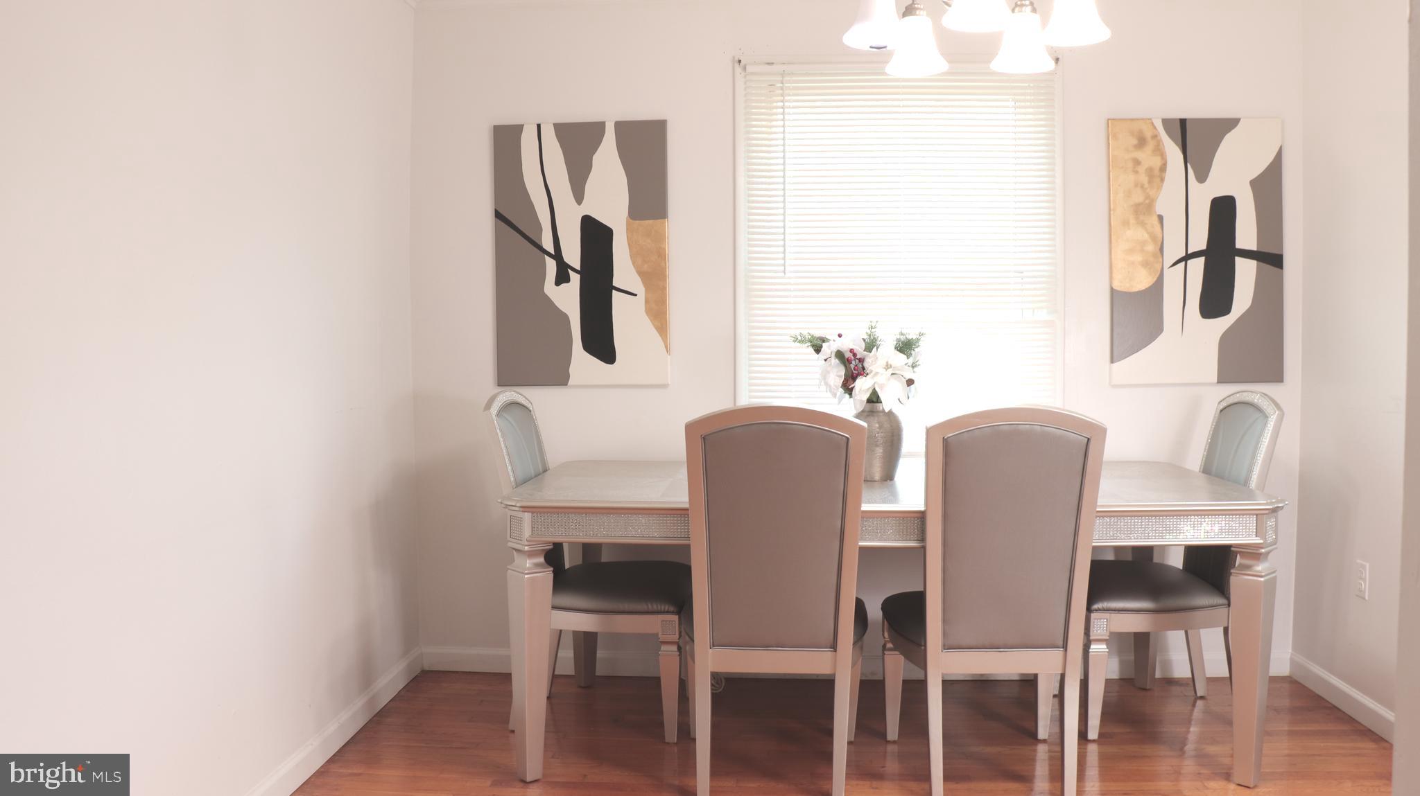 ROLLINSDALE - Residential
