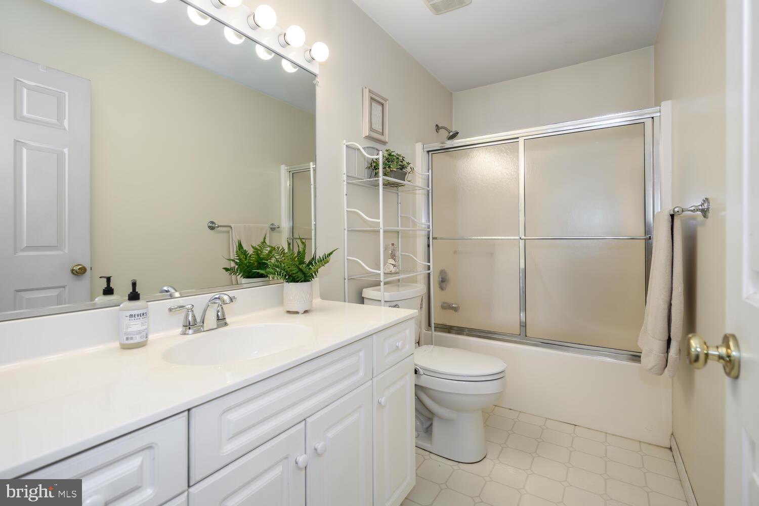 CLOVERFIELDS - Residential