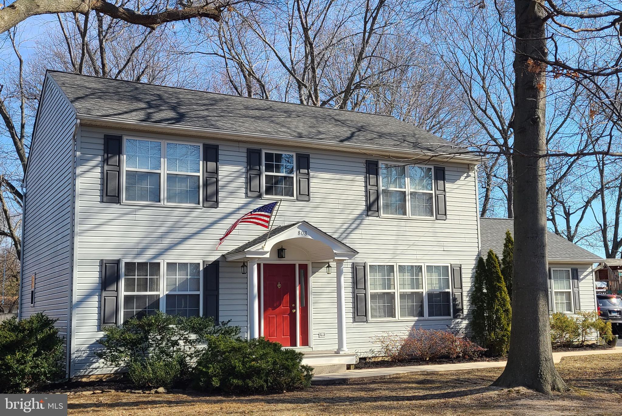 CLOVERFIELDS - Residential