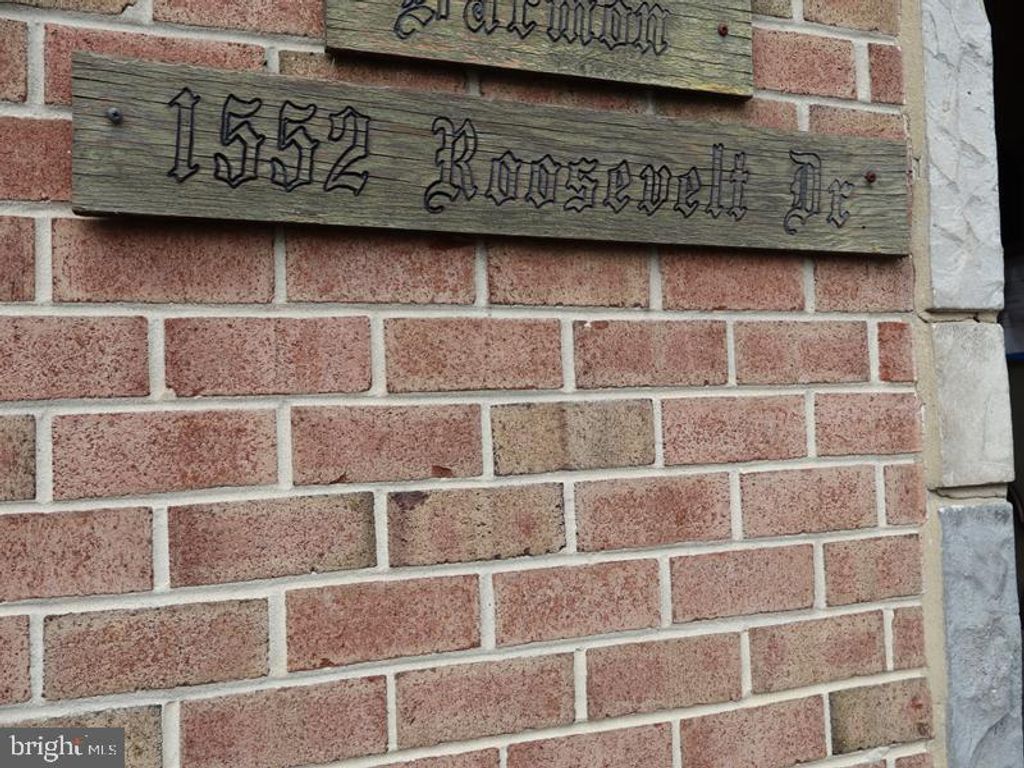 Photo of 1552 Roosevelt Drive, SHARON HILL, PA 19079 (MLS # PADE2102998)