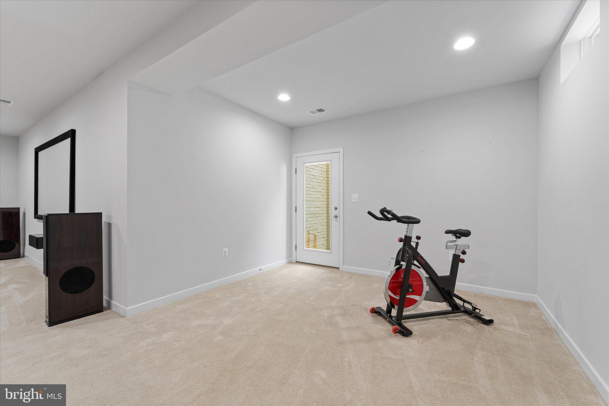 WEST GROVE ESTATES - Residential