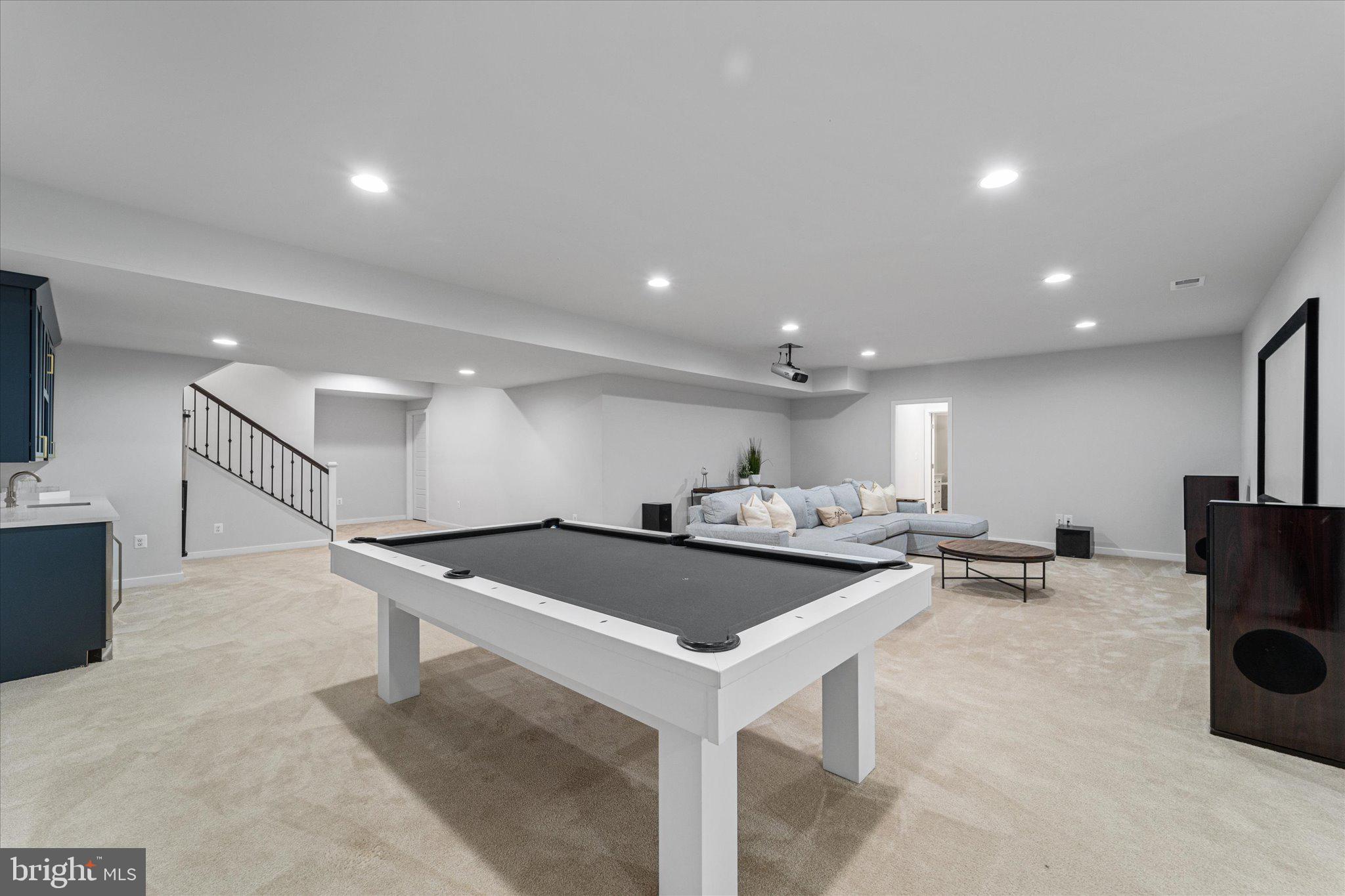 WEST GROVE ESTATES - Residential