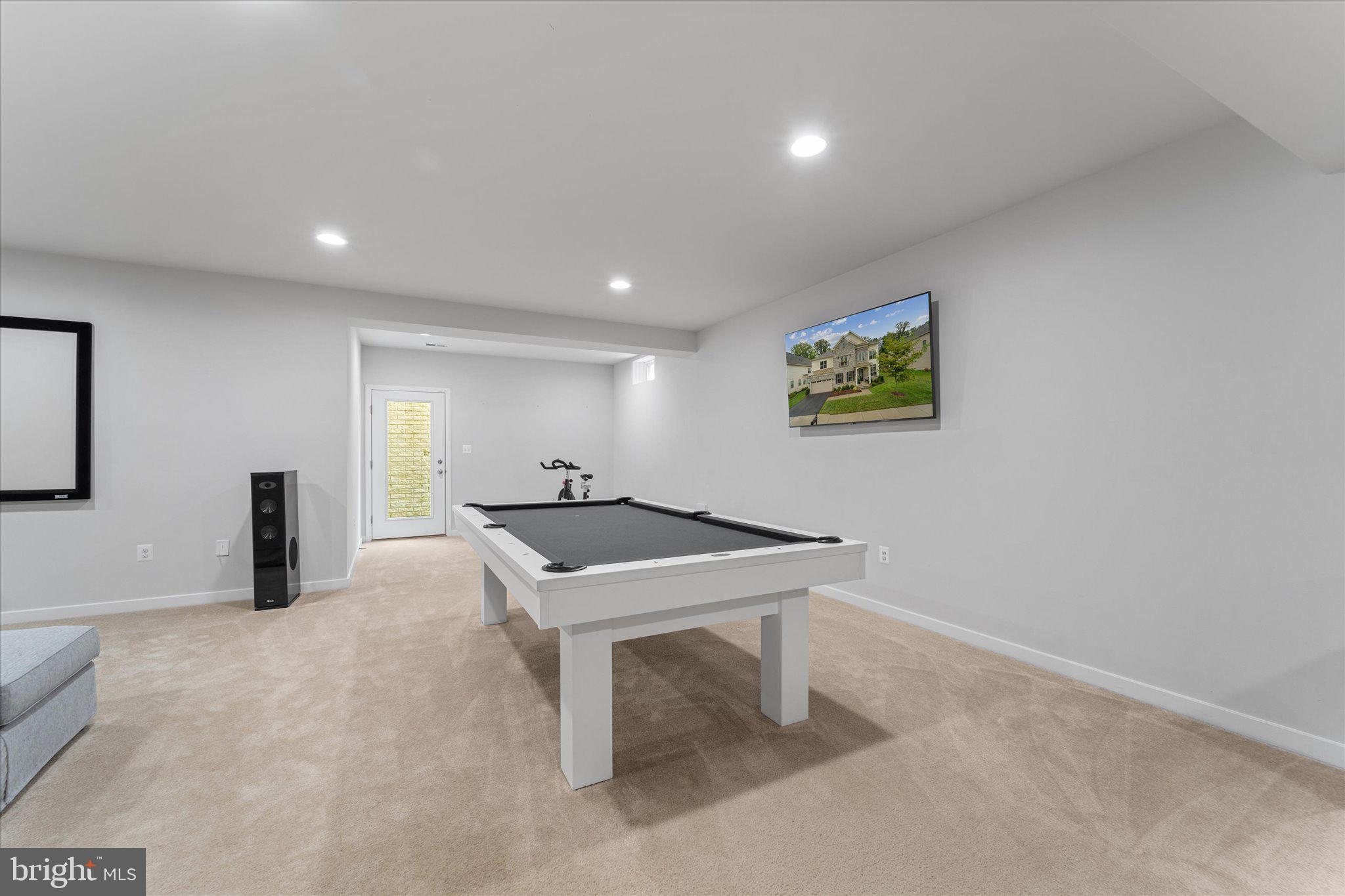 WEST GROVE ESTATES - Residential