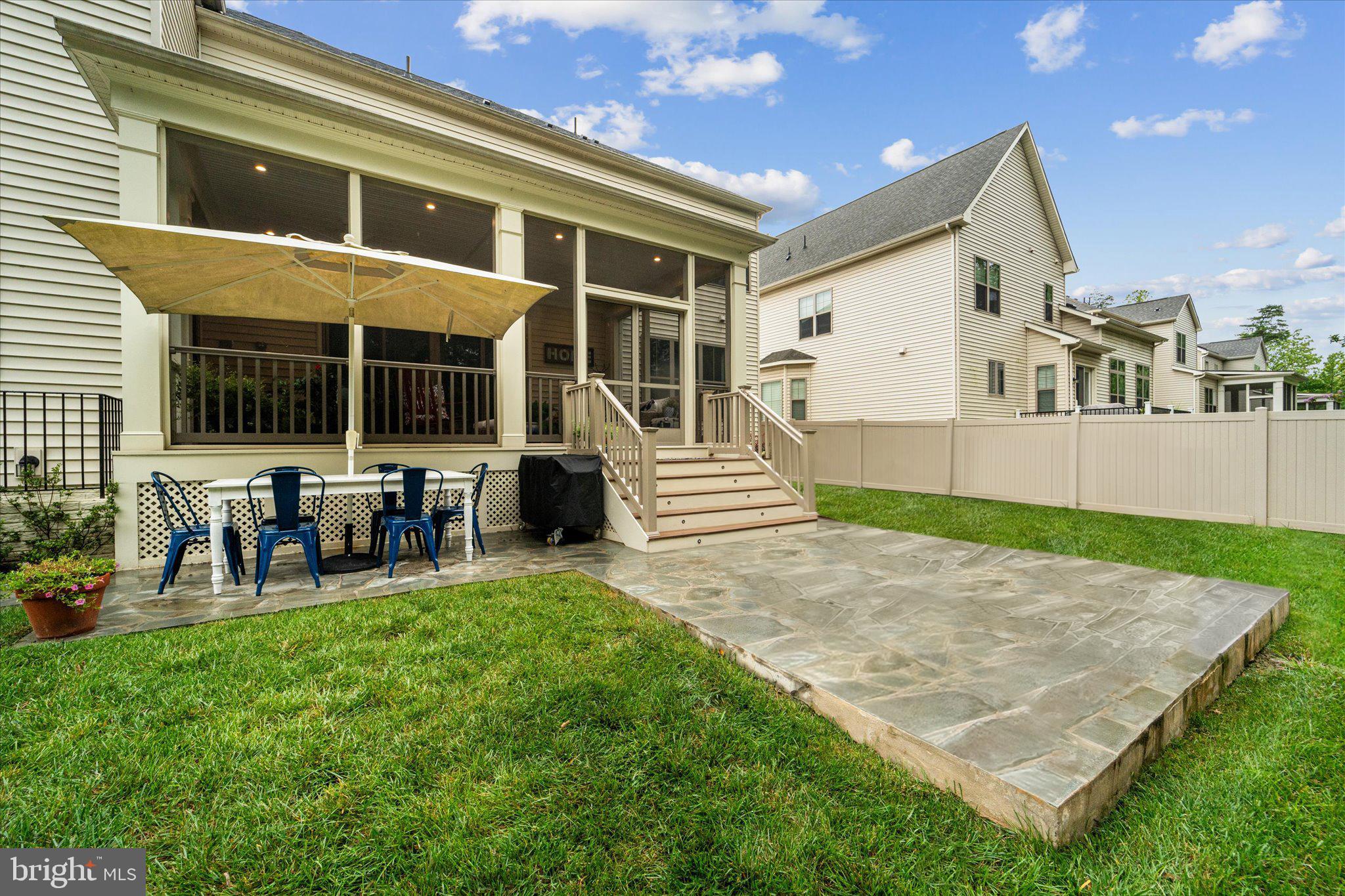 WEST GROVE ESTATES - Residential