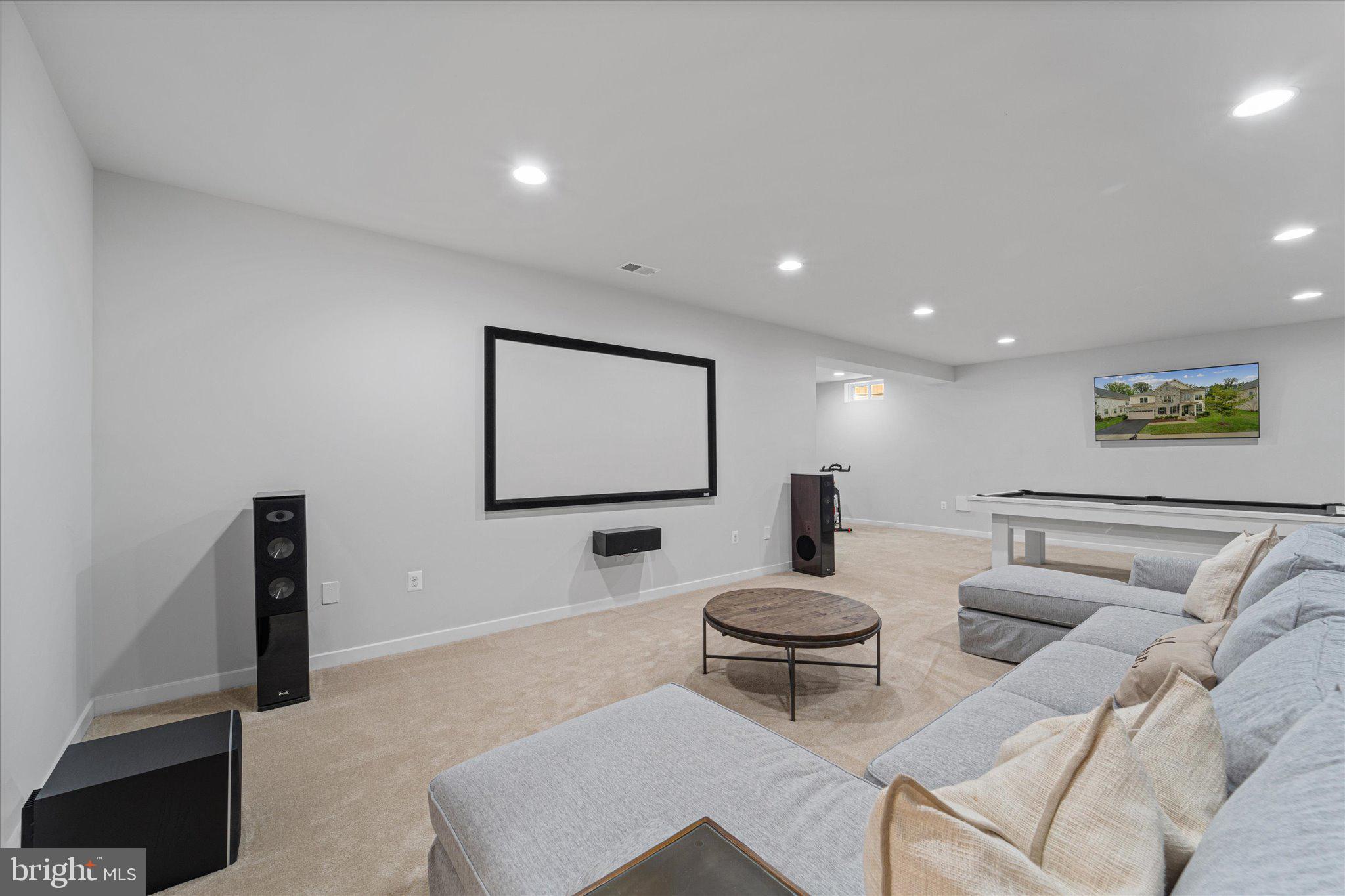 WEST GROVE ESTATES - Residential