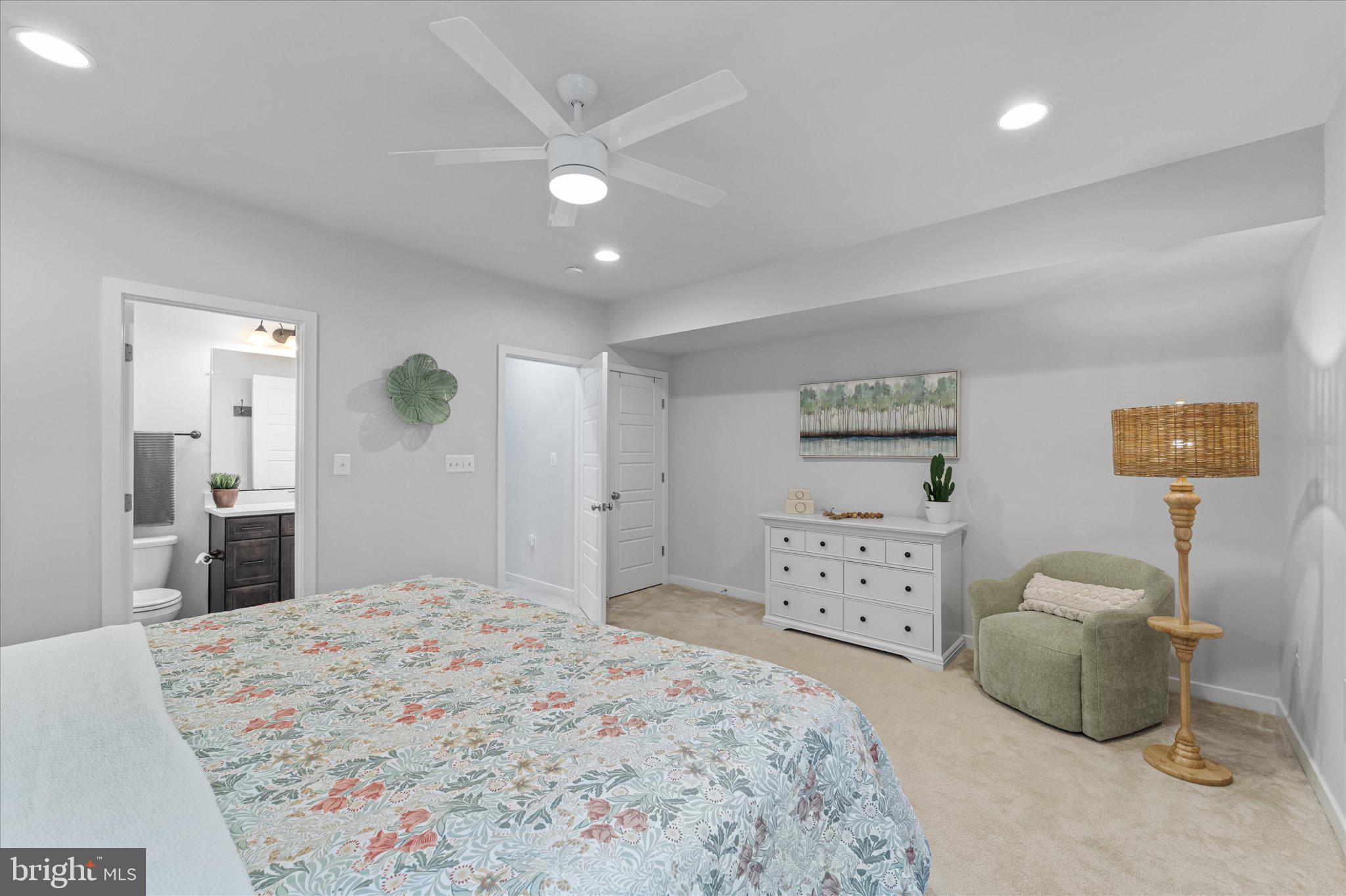 WEST GROVE ESTATES - Residential