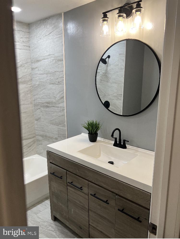 JUNIATA - Residential