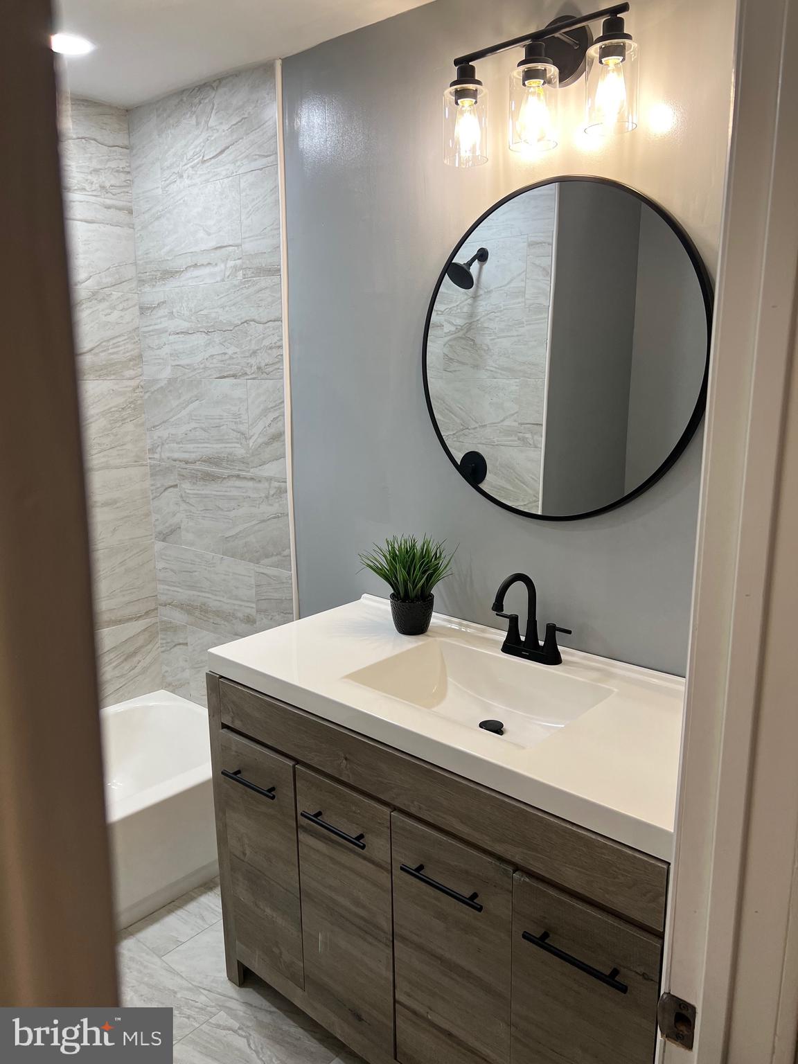 JUNIATA - Residential