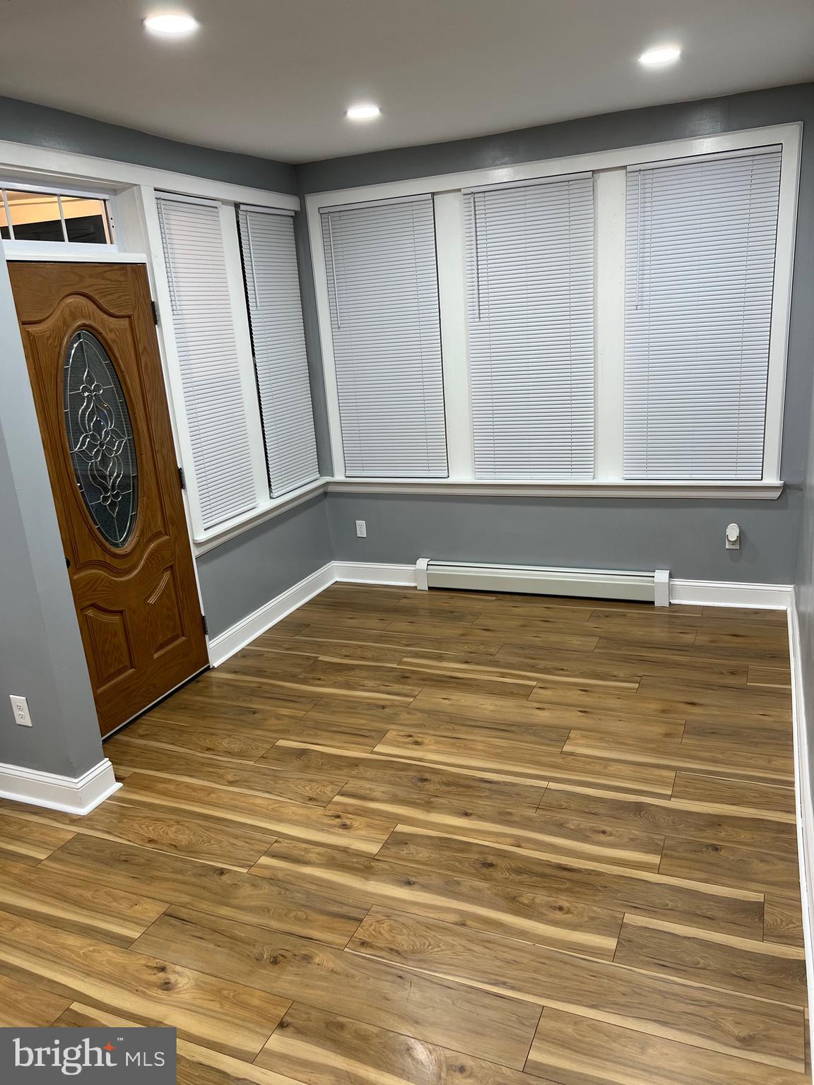 JUNIATA - Residential