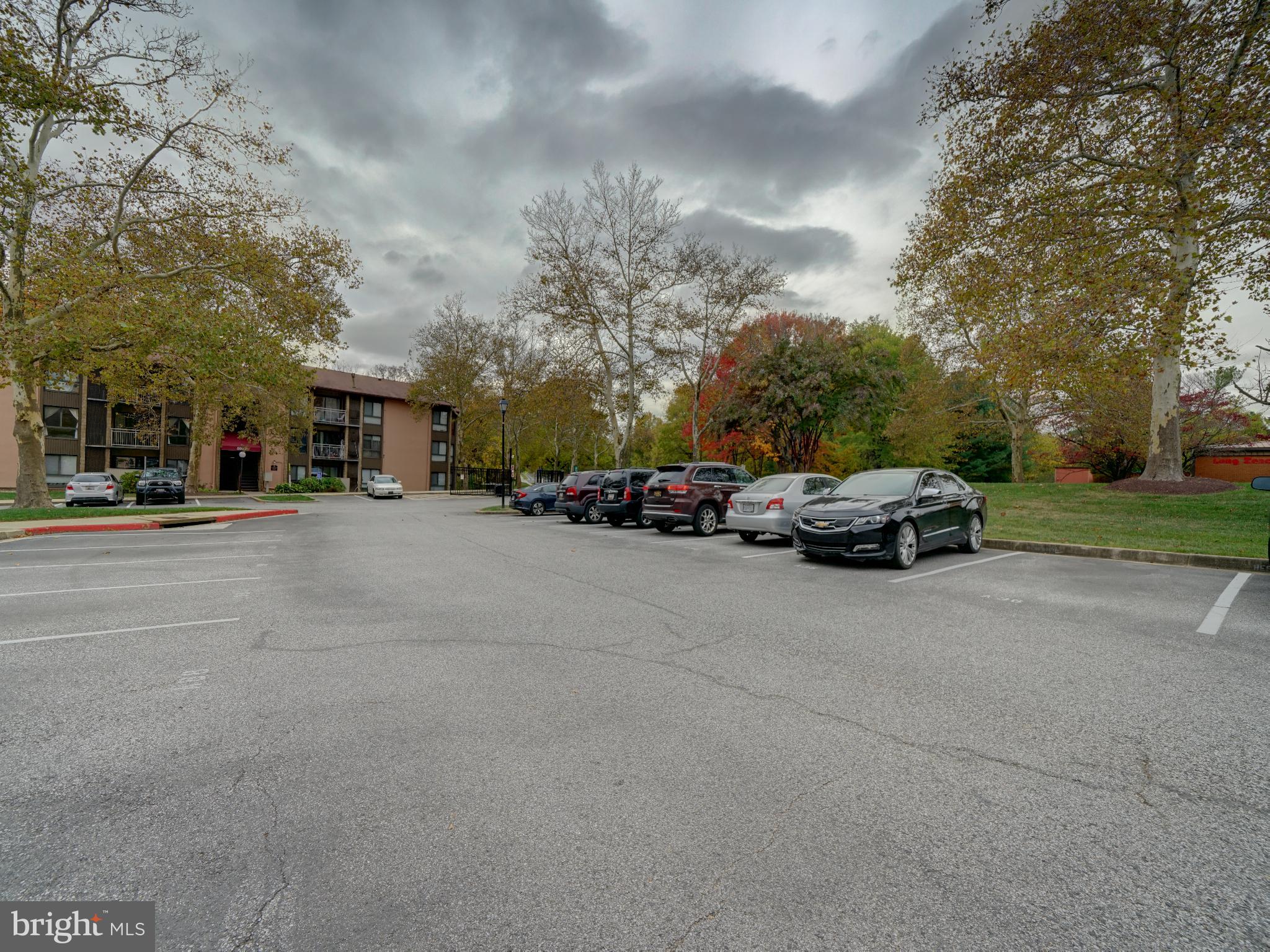 VILLAGE OF LONG REACH - Residential