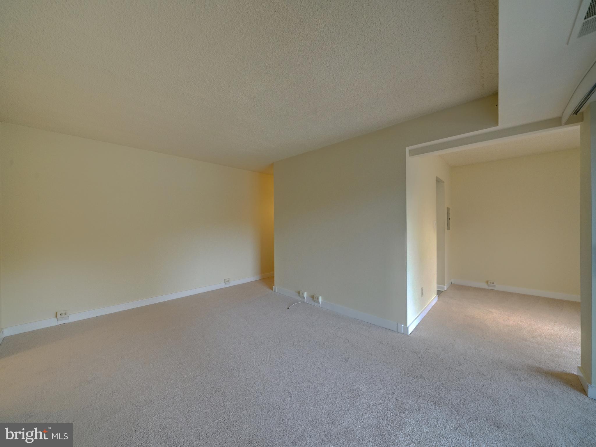 VILLAGE OF LONG REACH - Residential