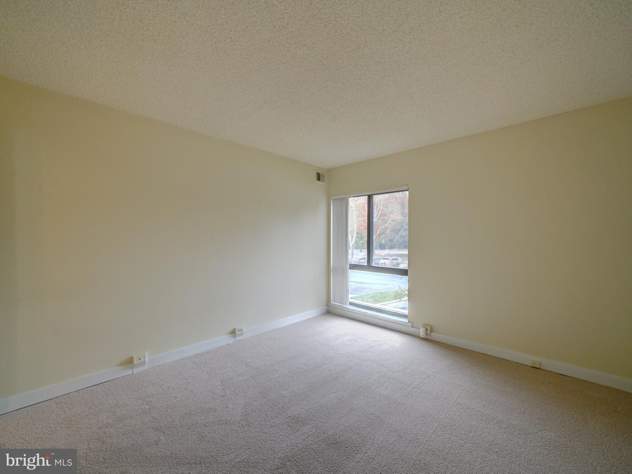 VILLAGE OF LONG REACH - Residential