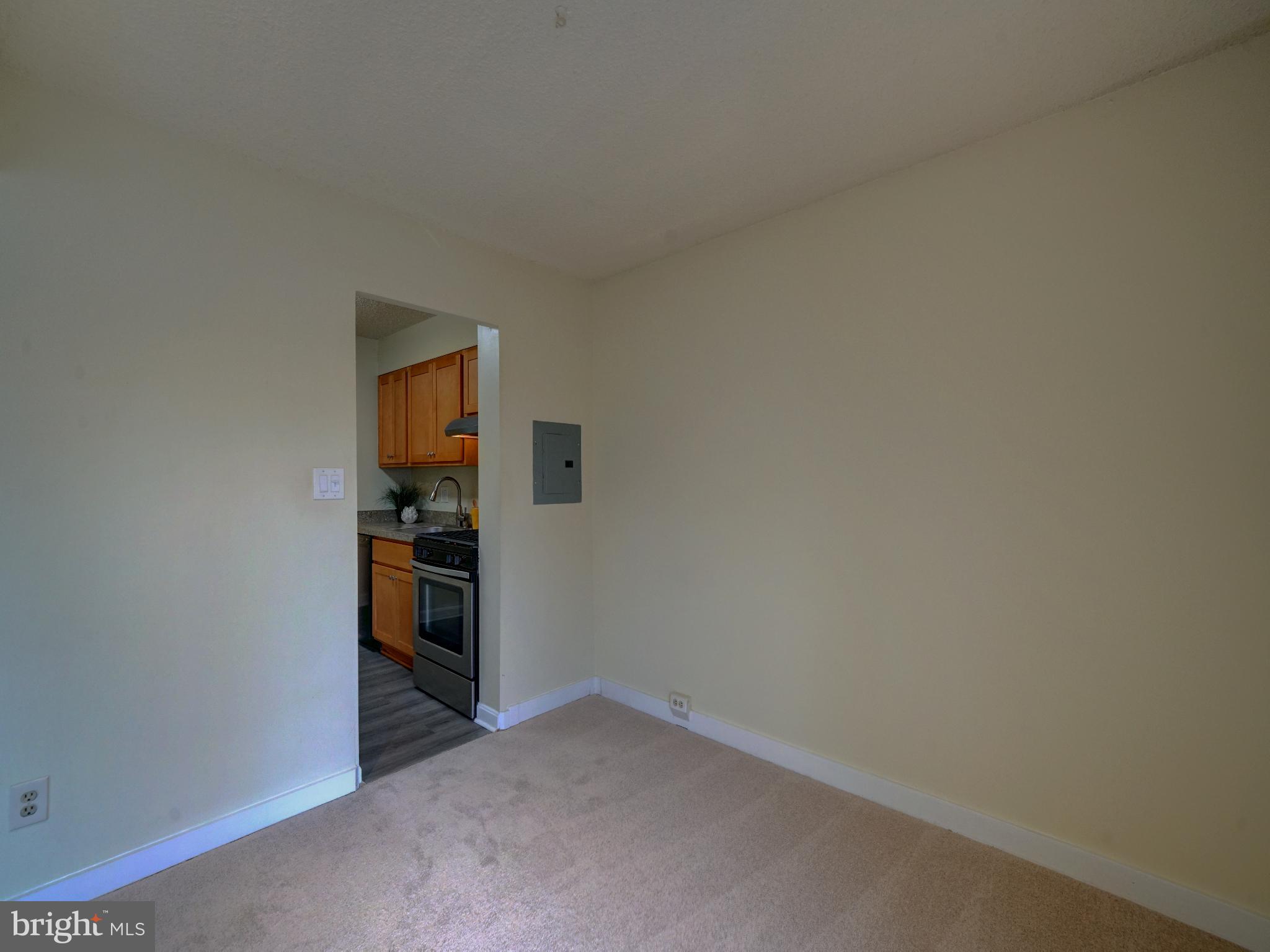 VILLAGE OF LONG REACH - Residential