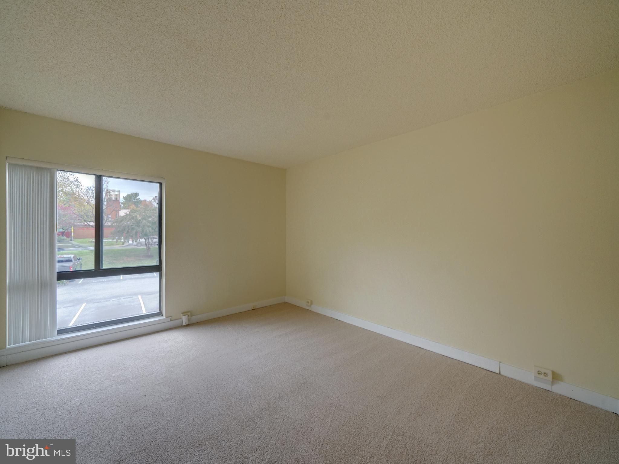 VILLAGE OF LONG REACH - Residential