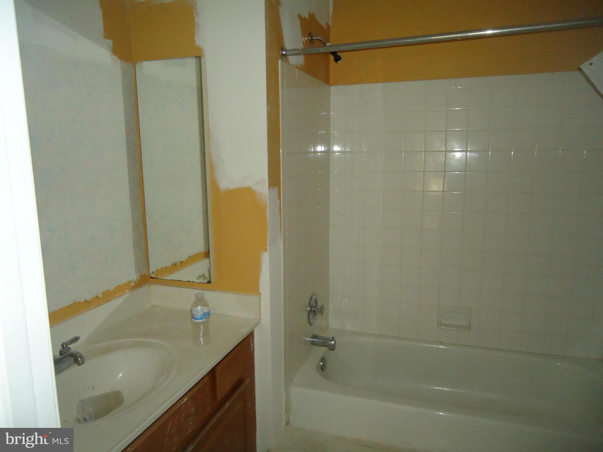 BRIDGEPORT CONDO PHASE 2 - Residential