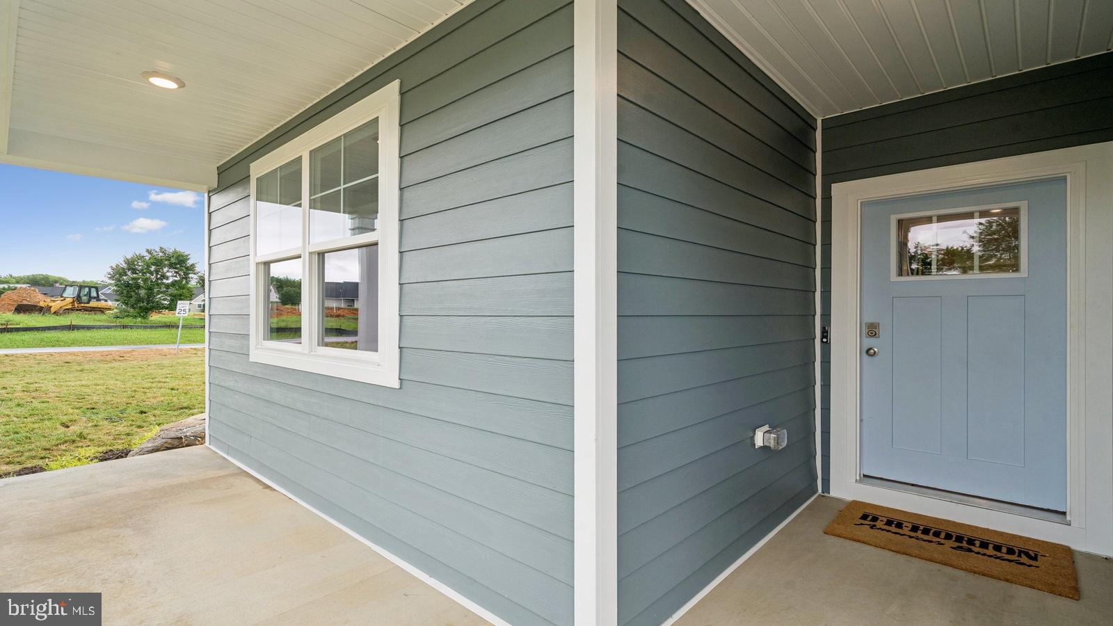 SPRING LAKES - Residential