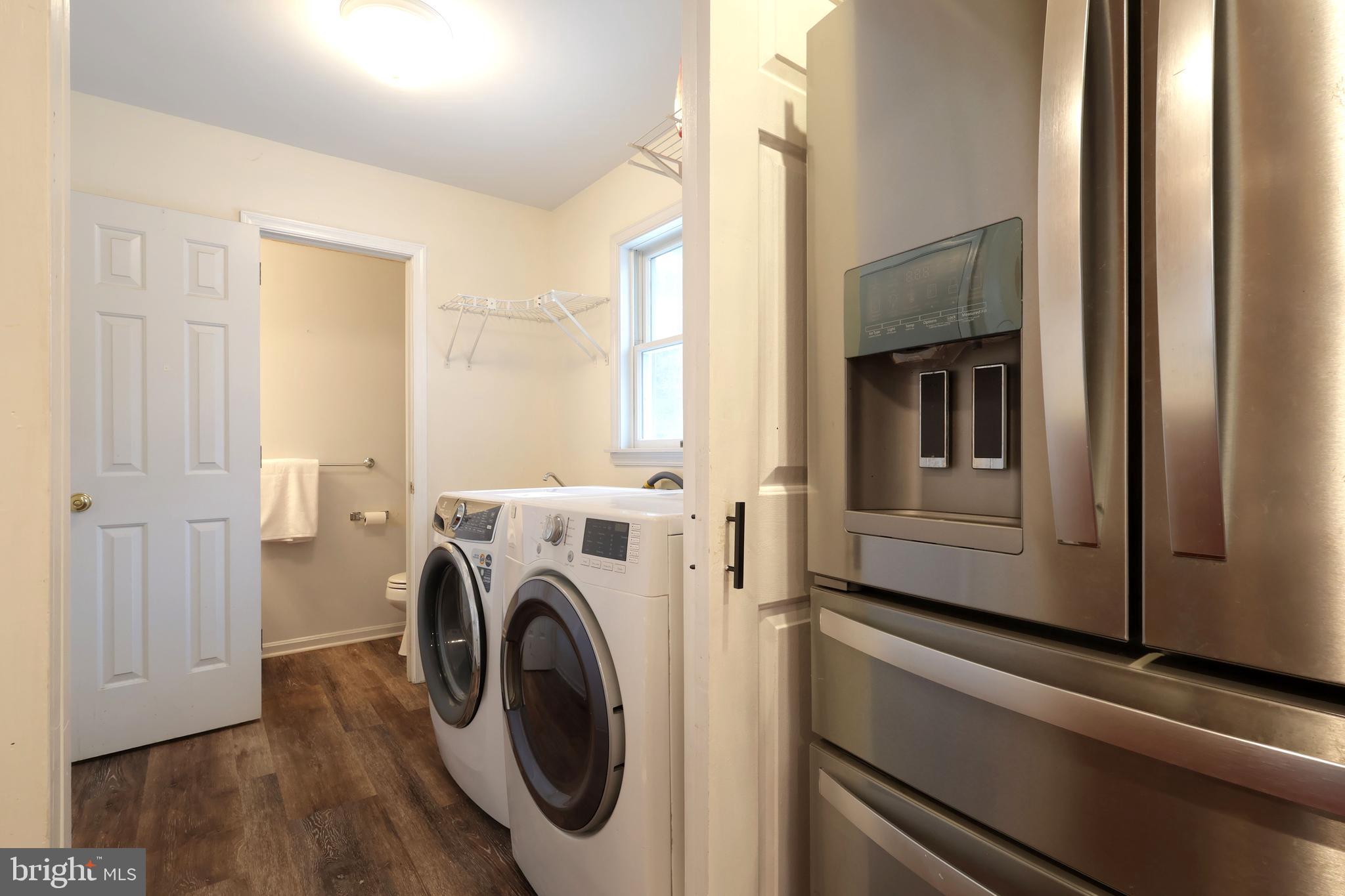 FOXPOINTE - Residential