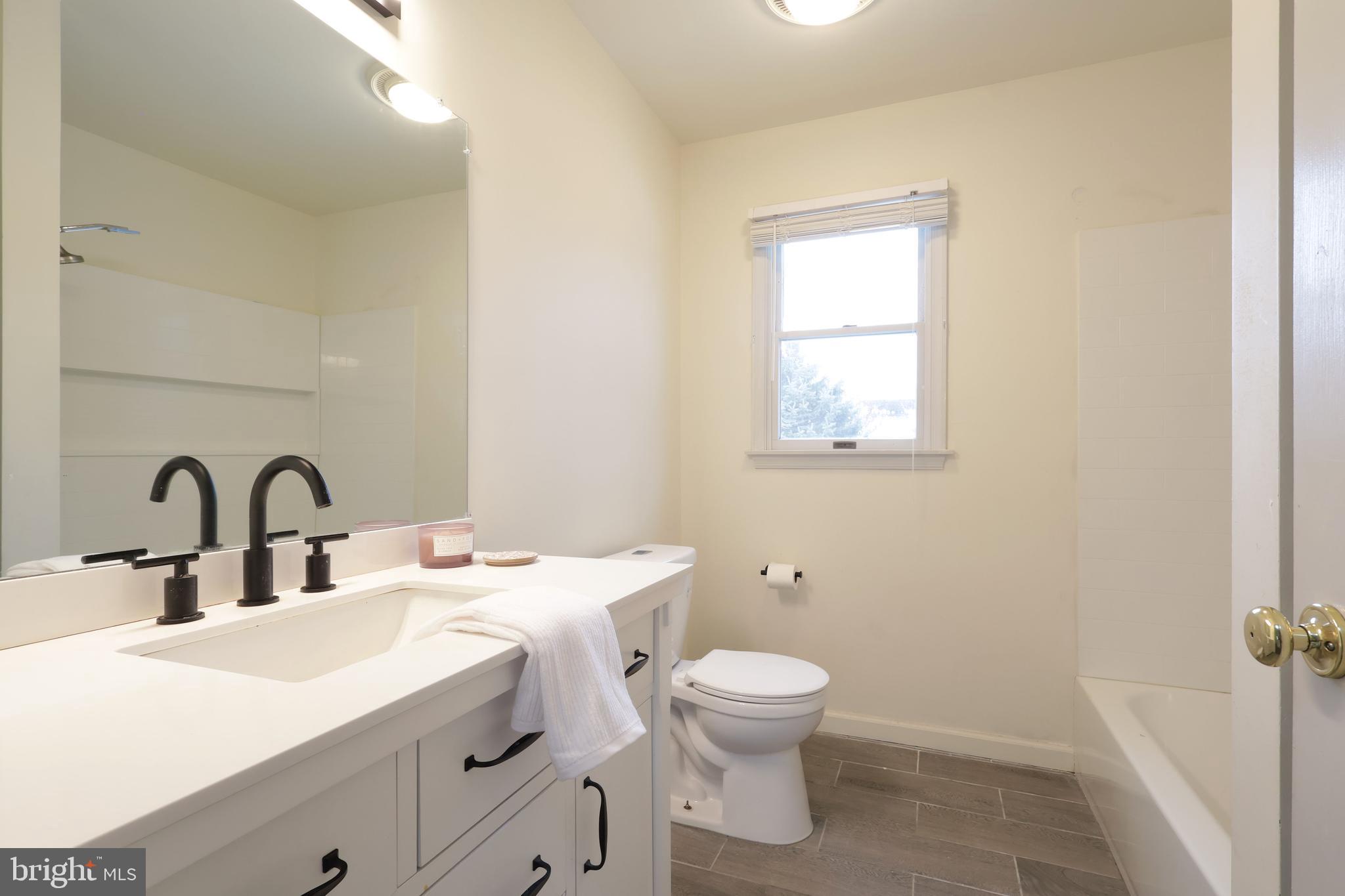 FOXPOINTE - Residential