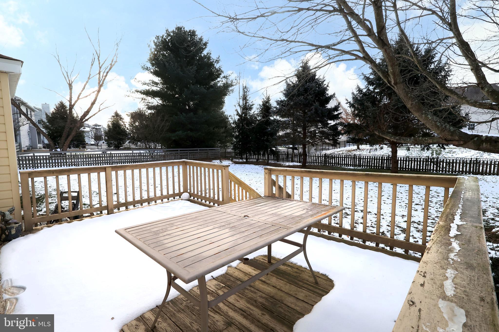 FOXPOINTE - Residential