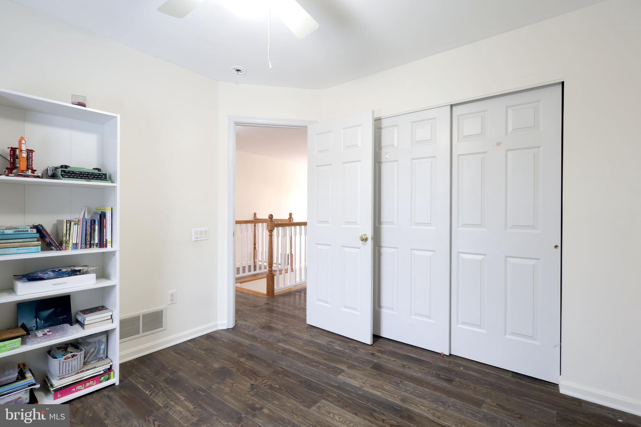 FOXPOINTE - Residential