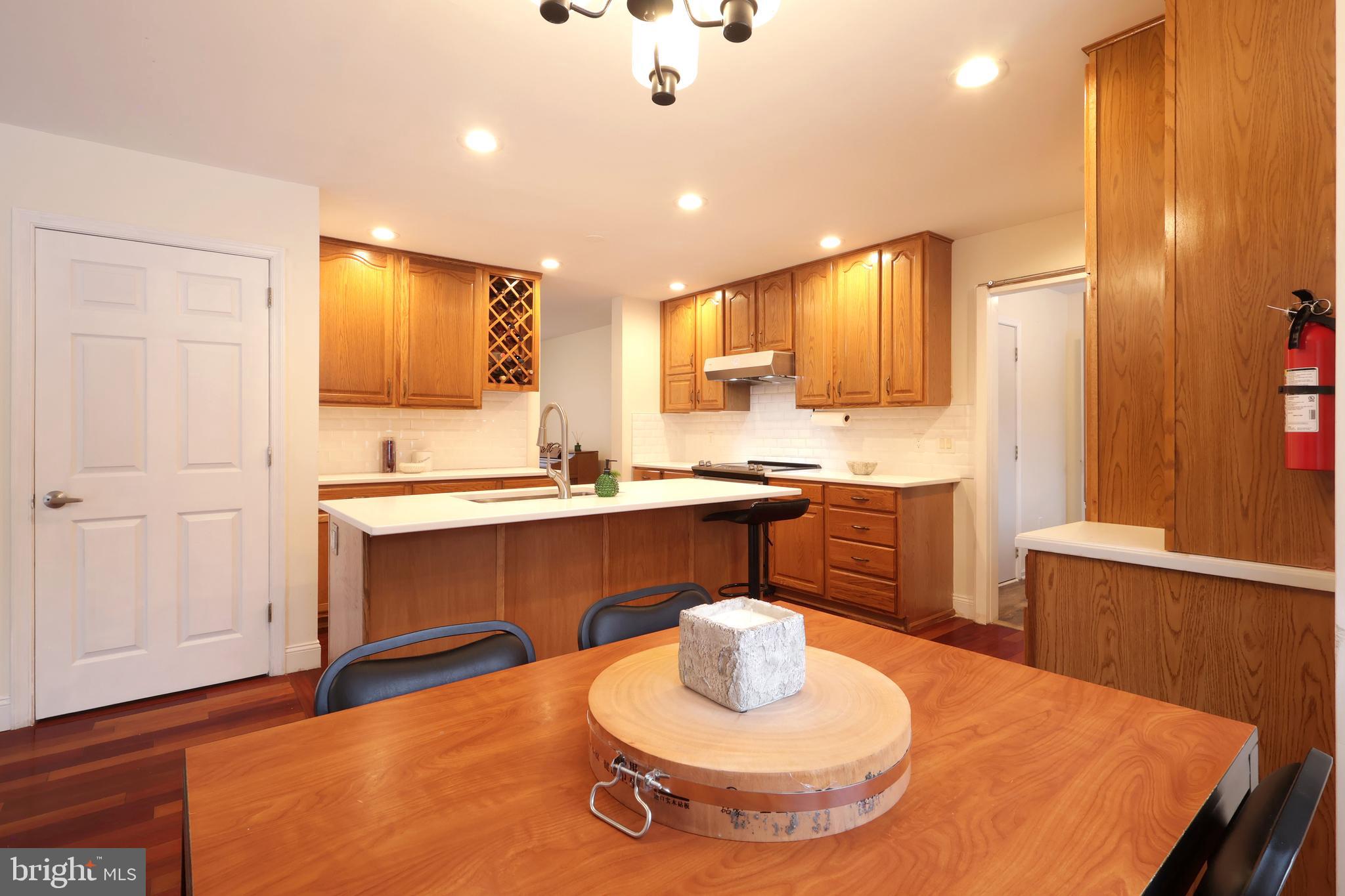 FOXPOINTE - Residential