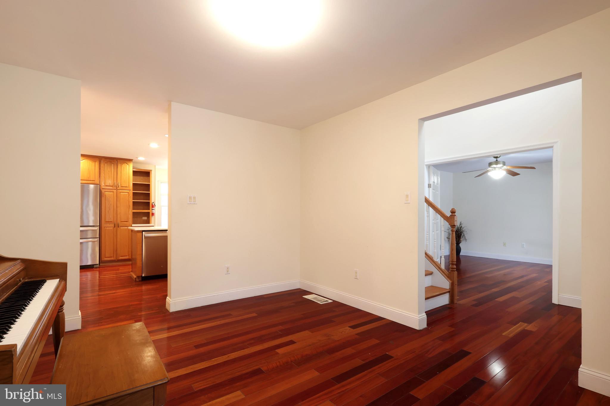 FOXPOINTE - Residential