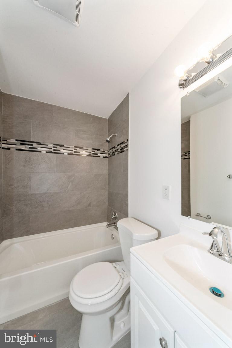 BROOKWOOD - Residential