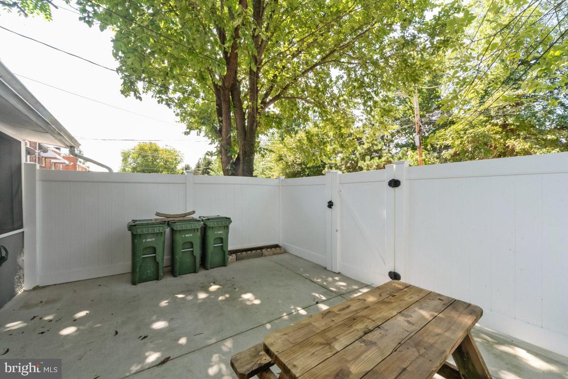 BROOKWOOD - Residential